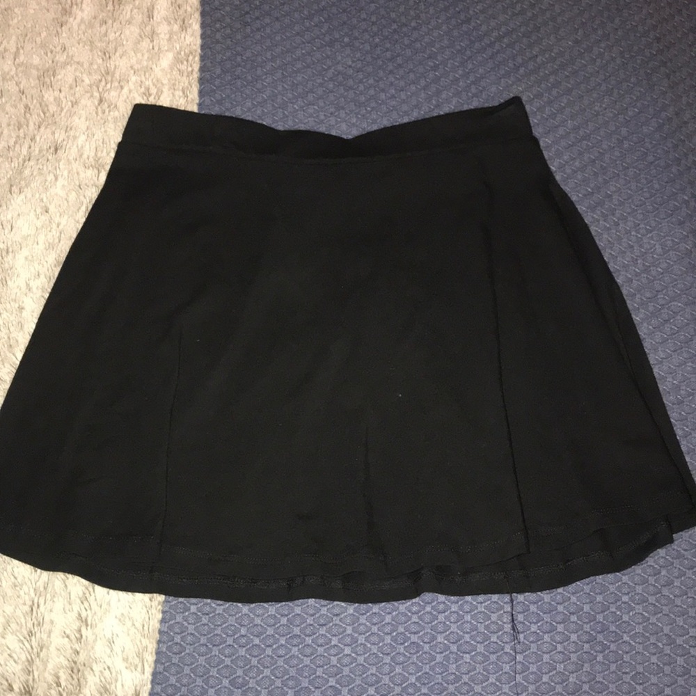 Black cotton stretchy mini skirt